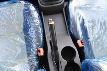 ���� ����M1 �ܶ��� 1.6L 122���� ���� 2.55��˫������΢��(BJ1031V4AV4-61)ͼƬ