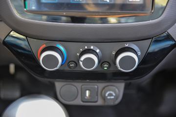 ���� ����M1 �ܶ��� 1.6L 122���� ���� 2.55��˫������΢��(BJ1031V4AV4-61)ͼƬ