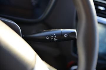 ���� ����M1 �ܶ��� 1.6L 122���� ���� 2.55��˫������΢��(BJ1031V4AV4-61)ͼƬ