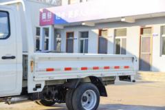 福田 祥菱M1 奋斗版 1.6L 122马力 汽油 2.55米双排栏板微卡(BJ1031V4AV4-61)