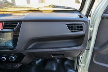 ���� ����M1 �ܶ��� 1.6L 122���� ���� 3.3�׵�����ʽ΢��(BJ5031XXY5JV4-61)ͼƬ