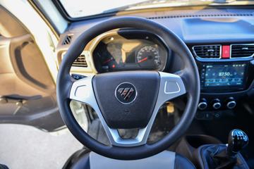 ���� ����M1 �ܶ��� 1.6L 122���� ���� 3.3�׵�����ʽ΢��(BJ5031XXY5JV4-61)ͼƬ