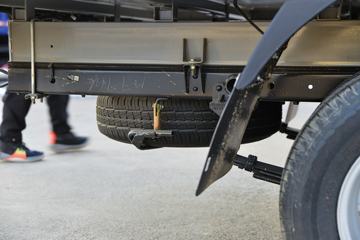 ���� ����M1 �ܶ��� 1.6L 122���� ���� 3.3�׵�����ʽ΢��(BJ5031XXY5JV4-61)ͼƬ