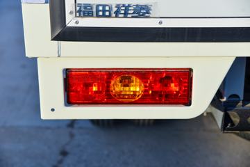 ���� ����M1 �ܶ��� 1.6L 122���� ���� 3.3�׵�����ʽ΢��(BJ5031XXY5JV4-61)ͼƬ