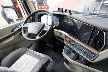  HKؿ 560 8X4 9.47AMTԶդʽػ(LZ5312CCYH7FC1)ͼƬ