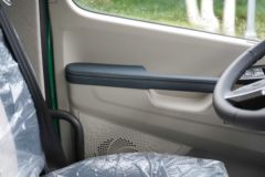 东风柳汽 乘龙H5V 350马力 8X4 5.8米自卸车(LZ3312H5FC1)