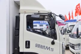 时代领航M5&nbsp;冷藏车外观图片