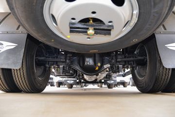 ���� ʱ���캽M5 152���� 4X2 4.08����س�(BJ5046XLC9JDA-51)ͼƬ