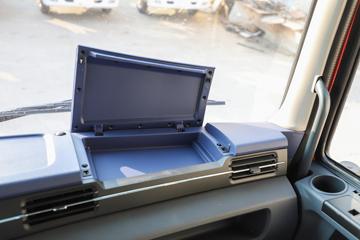 ���� ������D9 200���� 4X2 6.8�������ػ���(EQ1182L9TDG)ͼƬ