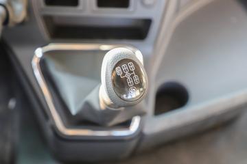 ���� ������D9 200���� 4X2 6.8�������ػ���(EQ1182L9TDG)ͼƬ