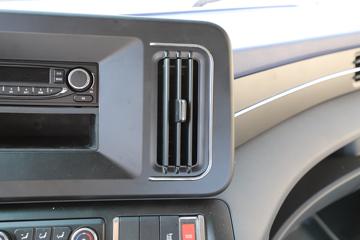 ���� ������D9 200���� 4X2 6.8�������ػ���(EQ1182L9TDG)ͼƬ