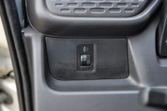 雷驰 仁T10 1.5T 1.75米单排电动栏板微卡12.3kWh