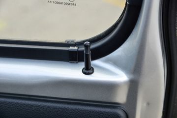 ����;�� T3 1.6L 123���� ���� 3.7�׵�������С��(EQ1032S60Q1E)ͼƬ