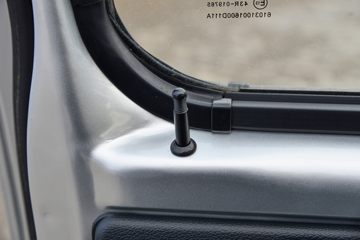 ����;�� T3 1.6L 123���� ���� 3.7�׵�������С��(EQ1032S60Q1E)ͼƬ