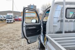 东风途逸 T3 1.6L 123马力 汽油 3.7米单排栏板小卡(EQ1032S60Q1E)