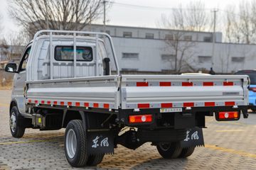 ����;�� T3 1.6L 123���� ���� 3.7�׵�������С��(EQ1032S60Q1E)ͼƬ