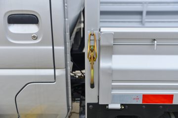 ����;�� T3 1.6L 123���� ���� 3.7�׵�������С��(EQ1032S60Q1E)ͼƬ