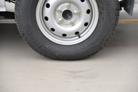 时代EV6&nbsp;电动封闭厢货底盘图片