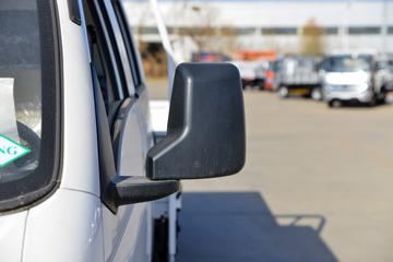 ���� ��X1 2.2L 95���� CNG ˫ȼ�� 3��˫�������Ῠ(KMC1040NG318S6)ͼƬ