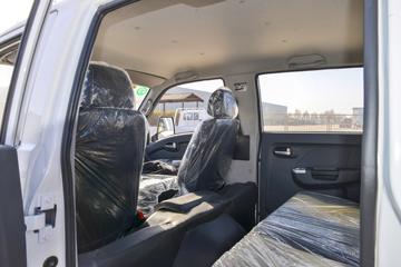 ���� ��X1 2.2L 95���� CNG ˫ȼ�� 3��˫�������Ῠ(KMC1040NG318S6)ͼƬ