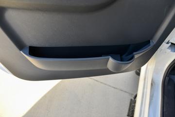 ���� ��X1 2.2L 95���� CNG ˫ȼ�� 3��˫�������Ῠ(KMC1040NG318S6)ͼƬ