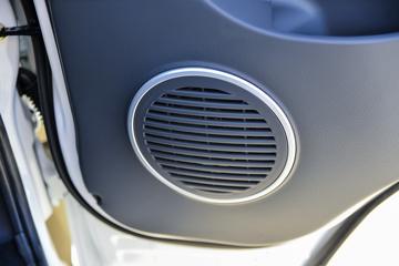 ���� ��X1 2.2L 95���� CNG ˫ȼ�� 3��˫�������Ῠ(KMC1040NG318S6)ͼƬ