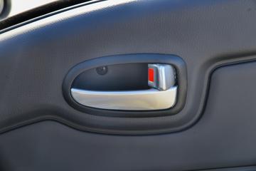 ���� ��X1 2.2L 95���� CNG ˫ȼ�� 3��˫�������Ῠ(KMC1040NG318S6)ͼƬ