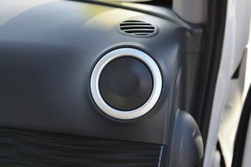 ���� ��X1 2.2L 95���� CNG ˫ȼ�� 3��˫�������Ῠ(KMC1040NG318S6)ͼƬ