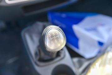 ���� ��X1 2.2L 95���� CNG ˫ȼ�� 3��˫�������Ῠ(KMC1040NG318S6)ͼƬ