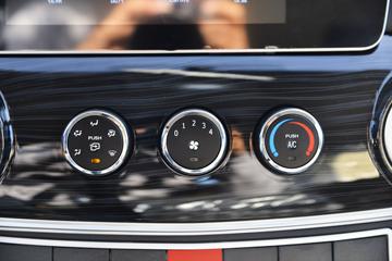 ���� ��X1 2.2L 95���� CNG ˫ȼ�� 3��˫�������Ῠ(KMC1040NG318S6)ͼƬ