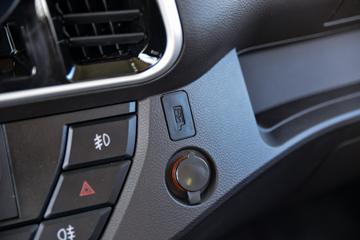 ���� ����HM6 ������ 184���� 4X2 5.33����ж��(����)(KMC3161HA420P6)ͼƬ