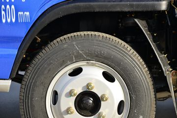 ���� GK3���˿� 102���� 4X2 3����ж��ͼƬ