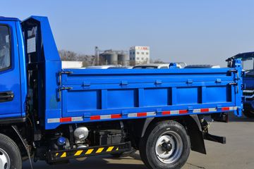 ���� GK3���˿� 102���� 4X2 3����ж��ͼƬ