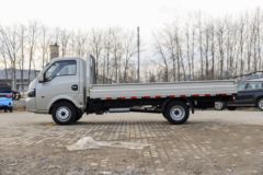 东风途逸 T5 1.6L 122马力 汽油 4.03米单排栏板小卡
