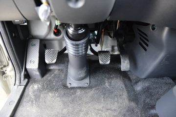 ����;�� T5 1.6L 122���� ���� 4.03�׵�������С��ͼƬ