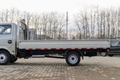 东风途逸 T5 1.6L 122马力 汽油 4.03米单排栏板小卡