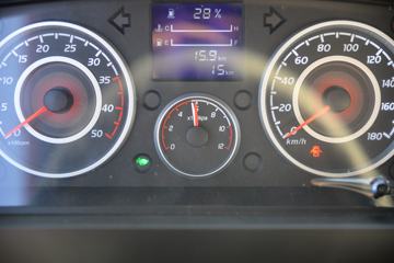 ���� GK6 130���� 4X2 3.2����ж��ͼƬ