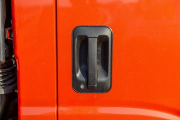 ���� ����HM6 184���� 4X2 4.1����ж��ͼƬ