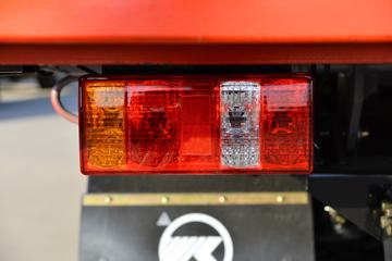 ���� ����HM6 184���� 4X2 4.1����ж��ͼƬ