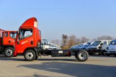 凯马 凯捷M3 尊享版 2.2L 95马力 CNG 4.16米单排厢式轻卡(KMC5043XXYNG336DP6C)