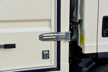 ��� J6F���� 137���� 4.16�׵�����ʽ�Ῠ(����)(CA5040XXYP40K61L2E6A84)ͼƬ