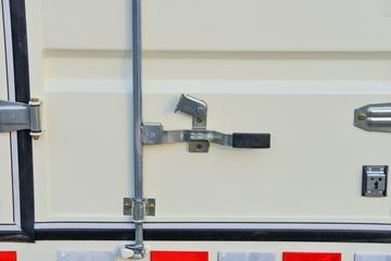 ��� J6F���� 137���� 4.16�׵�����ʽ�Ῠ(����)(CA5040XXYP40K61L2E6A84)ͼƬ