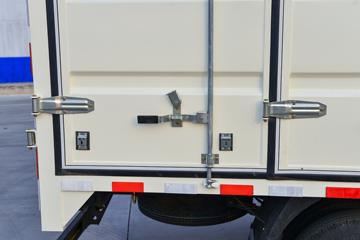 ��� J6F���� 137���� 4.16�׵�����ʽ�Ῠ(����)(CA5040XXYP40K61L2E6A84)ͼƬ