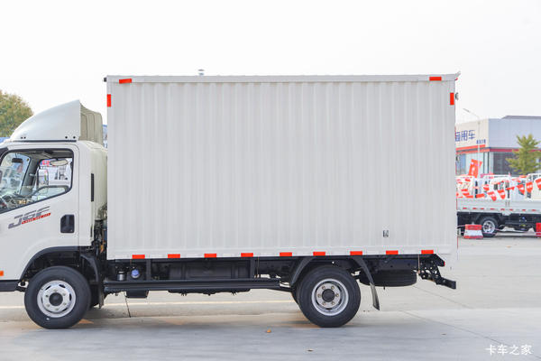 ������J6F�ػ���ϵ�У������Żݣ���0.3�򣬸Ͽ�������