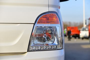 ���� ��X1 2.2L 95���� CNG 3.95�׵��������Ῠ(����)(KMC1040NG318D6)ͼƬ