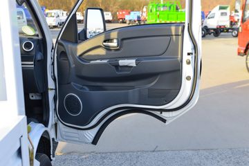 ���� ��X1 2.2L 95���� CNG 3.95�׵��������Ῠ(����)(KMC1040NG318D6)ͼƬ