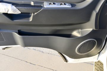 ���� ��X1 2.2L 95���� CNG 3.95�׵��������Ῠ(����)(KMC1040NG318D6)ͼƬ