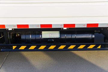 ���� ��X1 2.2L 95���� CNG 3.95�׵��������Ῠ(����)(KMC1040NG318D6)ͼƬ