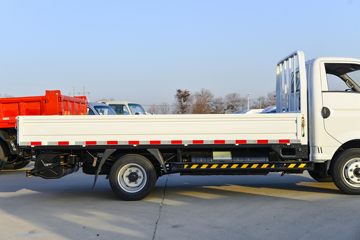 ���� ��X1 2.2L 95���� CNG 3.95�׵��������Ῠ(����)(KMC1040NG318D6)ͼƬ