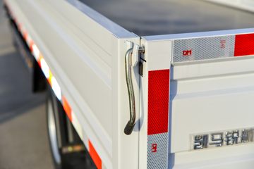 ���� ��X1 2.2L 95���� CNG 3.95�׵��������Ῠ(����)(KMC1040NG318D6)ͼƬ